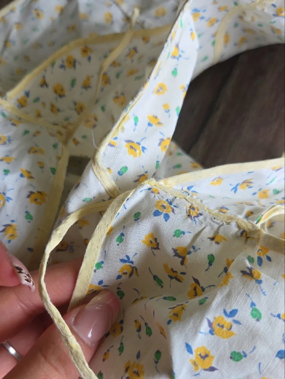 Handmade Vintage Floral Apron White and Yellow
